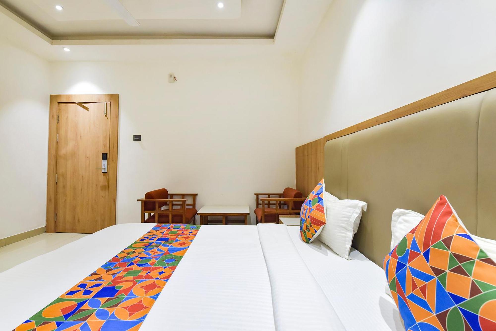 Fabhotel Prime Surya Jabalpur Εξωτερικό φωτογραφία