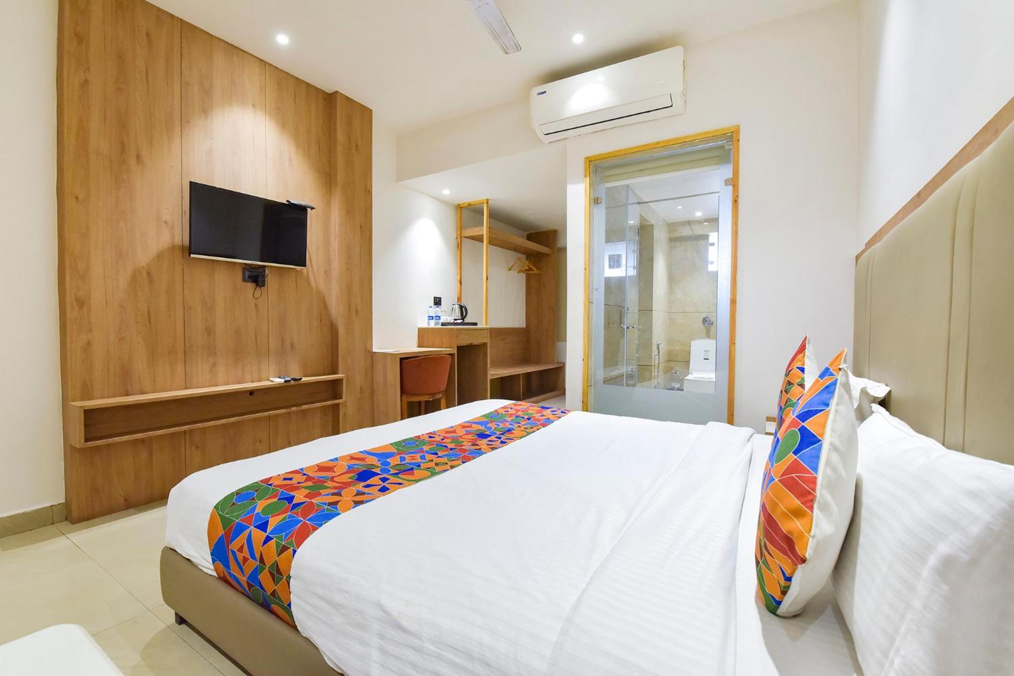 Fabhotel Prime Surya Jabalpur Εξωτερικό φωτογραφία